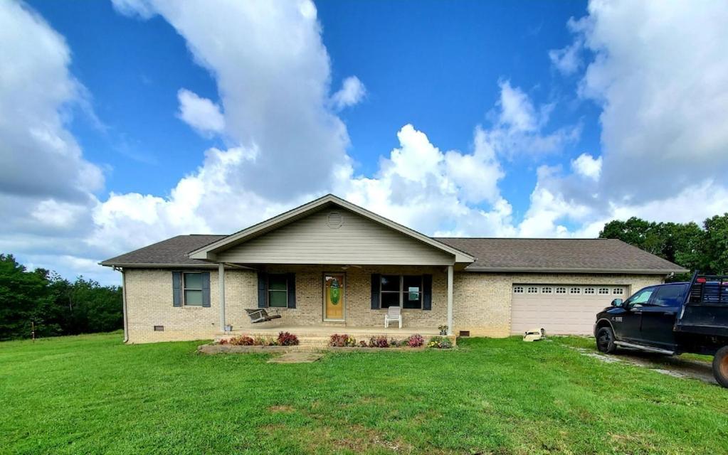 Secluded House On 60 Acres Close To Fall Creek Falls Pikeville Eksteriør billede